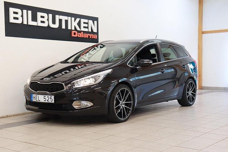 Svart Begagnad 2013 Kia Ceed Sportswagon Comfort Kombi | 99 500 kr (Marknadspris) - Bild 1/4