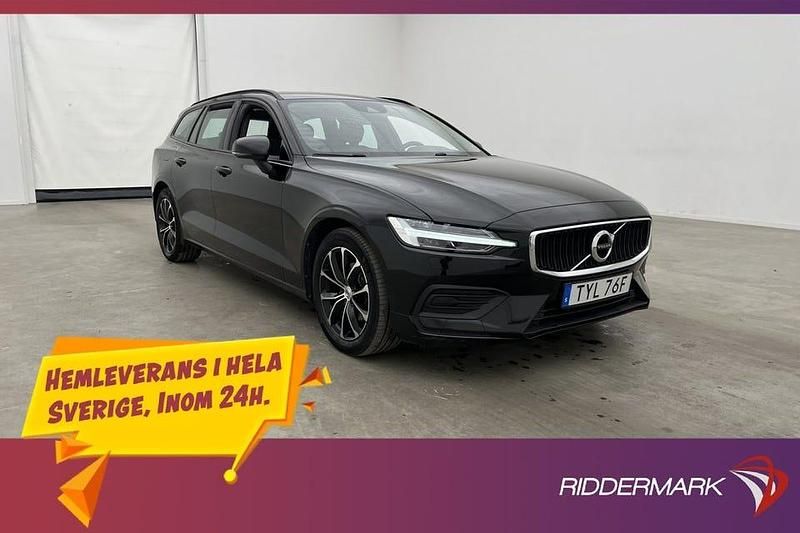 Svart Begagnad 2020 Volvo V60 Momentum Kombi | 284 700 kr (Marknadspris) - Bild 1/3