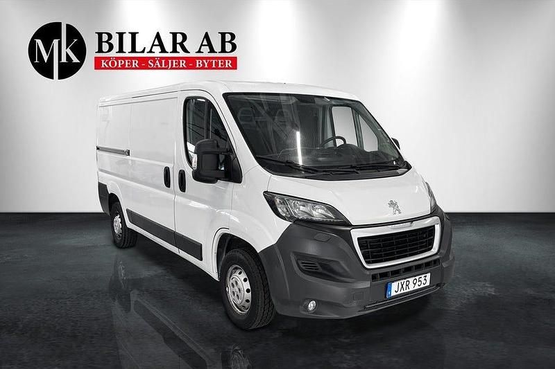 Begagnad Peugeot Boxer 150 HK (110 kW) 2016 Vit Van