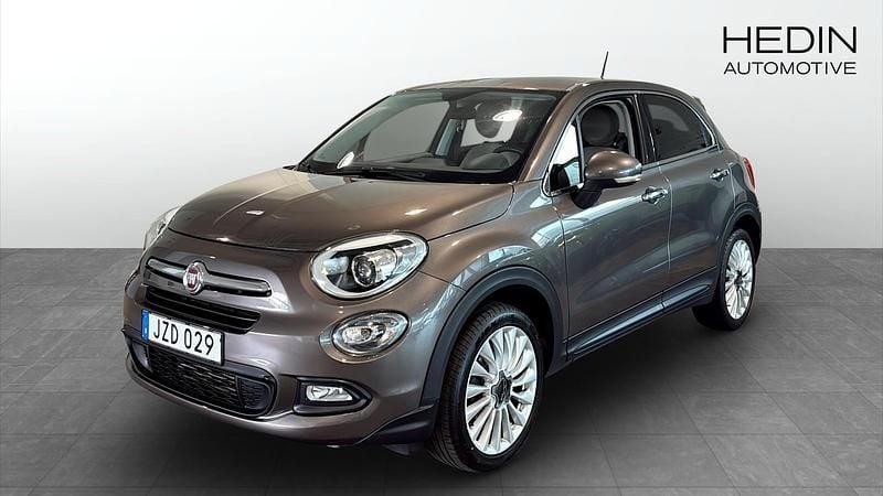 Brun (brown) Begagnad 2016 Fiat 500X SUV | 139 900 kr - Bild 1/4