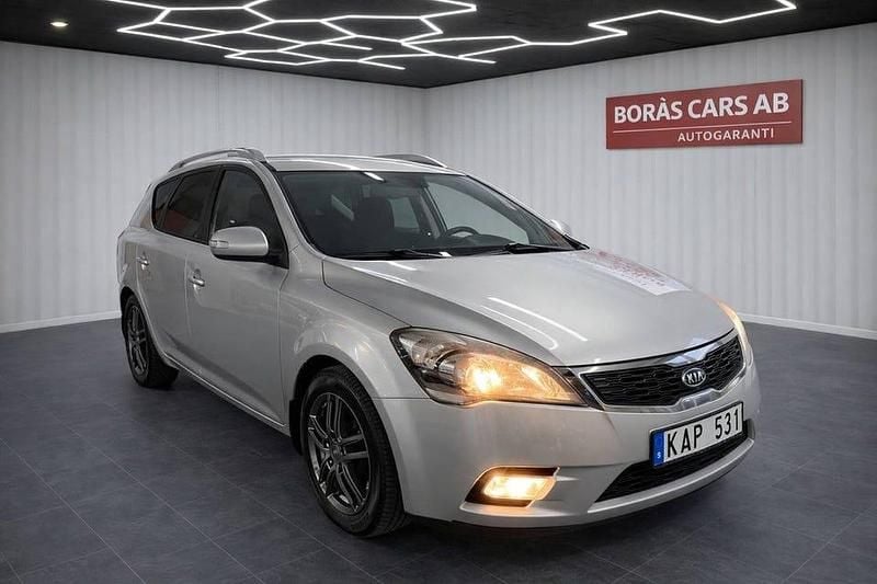 Silver Begagnad 2009 Kia Ceed Sportswagon Kombi | 49 900 kr (Marknadspris) - Bild 1/4