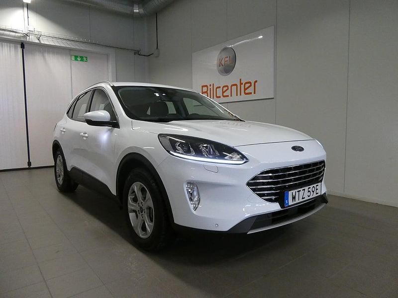 Begagnad Ford Kuga 224 HK (164 kW) 2021 Vit SUV