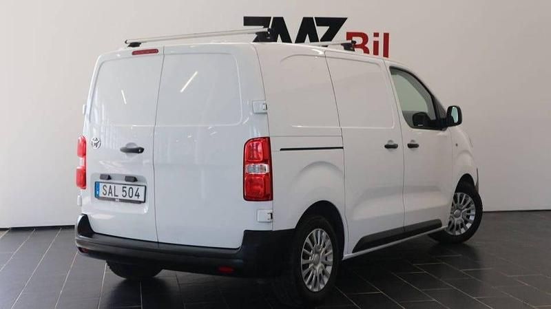 Begagnad Toyota Proace 96 HK (70 kW) 2017 Vit Minibuss