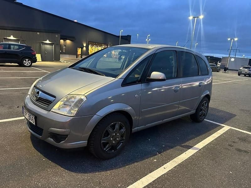 Begagnad 2007 Opel Meriva Minibuss | 27 000 kr (Marknadspris) - Bild 1/4