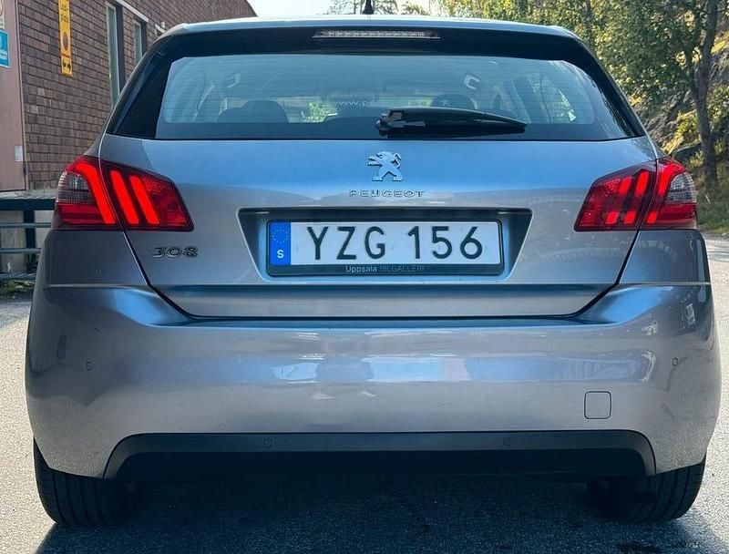 Begagnad Peugeot 308 Active 120 HK (88 kW) 2017 Grå Halvkombi