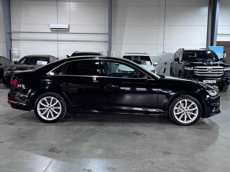 Begagnad Audi A4 190 HK (139 kW) 2018 Svart Sedan