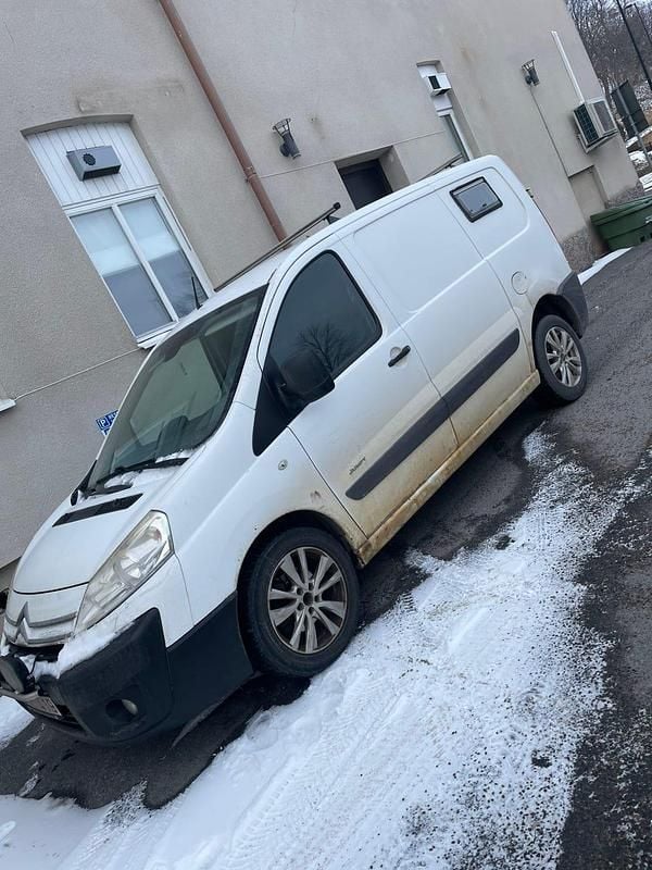 Begagnad 2008 Citroën Jumpy Minibuss | 17 000 kr (Bra pris) - Bild 1/4
