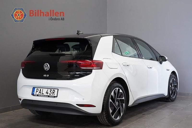Begagnad VW ID.3 Pro Performance 150 kW (204 HK) 2021 Vit Halvkombi