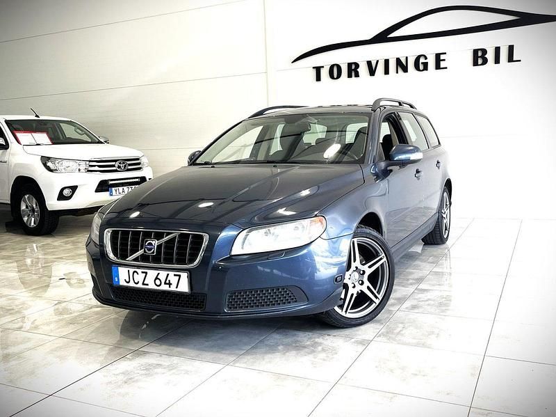 Blå Begagnad 2008 Volvo V70 Kinetic Kombi | 44 900 kr (Marknadspris) - Bild 1/4