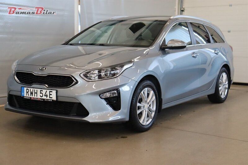 Grå Begagnad 2019 Kia Ceed Sportswagon Kombi | 209 900 kr (Marknadspris) - Bild 1/4