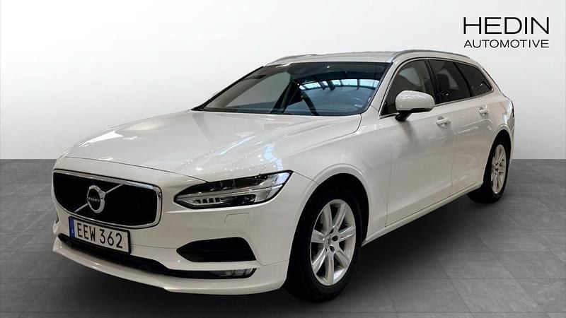 Vit (white) Begagnad 2017 Volvo V90 Momentum Kombi | 189 000 kr (Marknadspris) - Bild 1/4