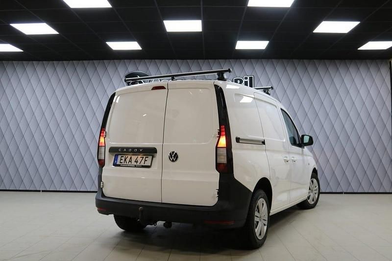 Begagnad VW Caddy 122 HK (89 kW) 2021 Vit Minibuss