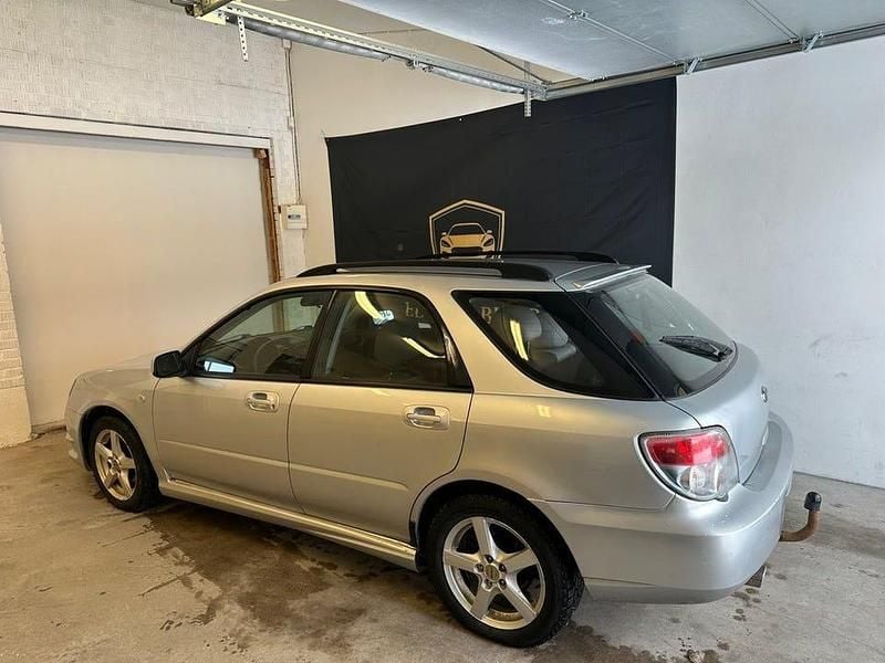 Silver Begagnad 2006 Subaru Impreza Kombi | 20 000 kr (Superpris) - Bild 1/4