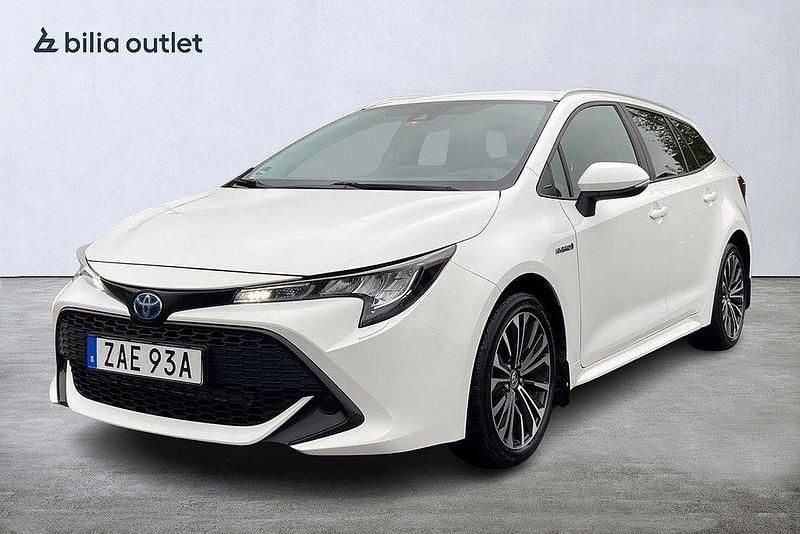Vit Begagnad 2019 Toyota Corolla Active Kombi | 189 900 kr (Marknadspris) - Bild 1/3