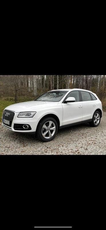 Vit Begagnad 2014 Audi Q5 Design SUV | 115 000 kr (Bra pris) - Bild 1/3