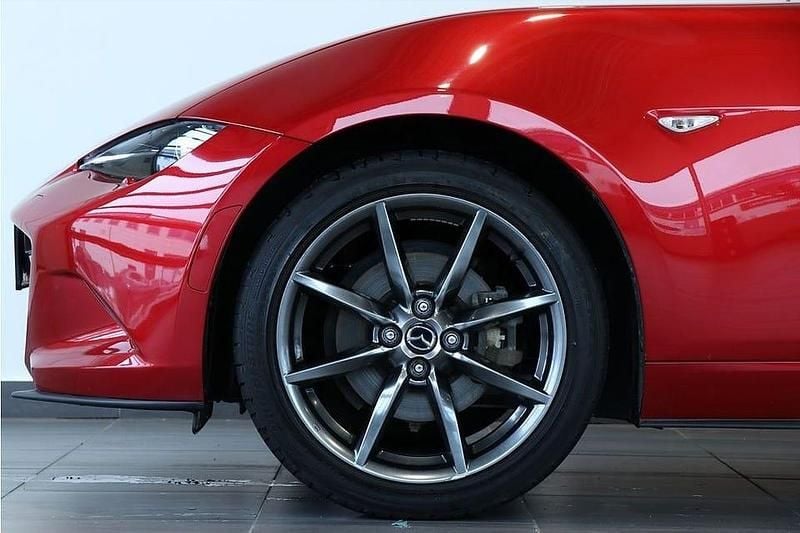 Begagnad Mazda MX5 160 HK (117 kW) 2017 Röd Cab