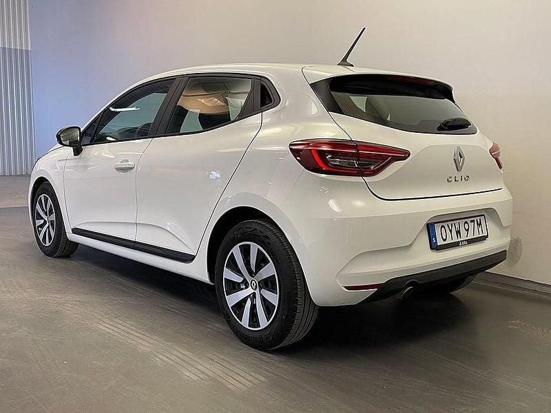 Begagnad Renault Clio V Equilibre 91 HK (66 kW) 2023 Vit Halvkombi