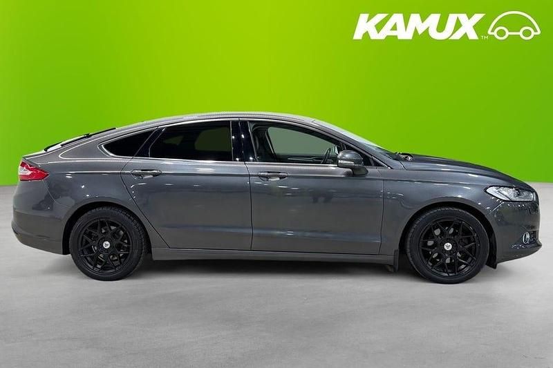 Begagnad Ford Mondeo 160 HK (117 kW) 2017 Silver/grå Halvkombi