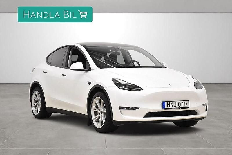 Begagnad Tesla Model Y Long Range AWD 378 kW (514 HK) 2023 Vit SUV