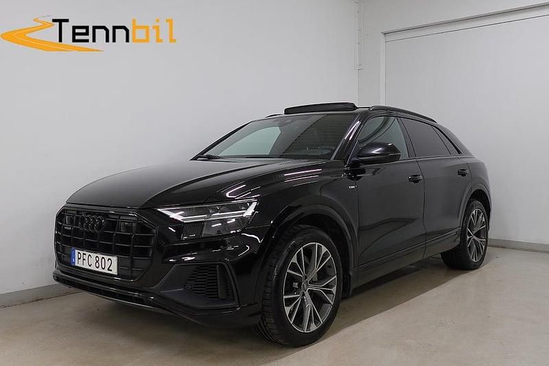 Svart Begagnad 2018 Audi Q8 S-Line SUV | 459 900 kr (Dyr) - Bild 1/4