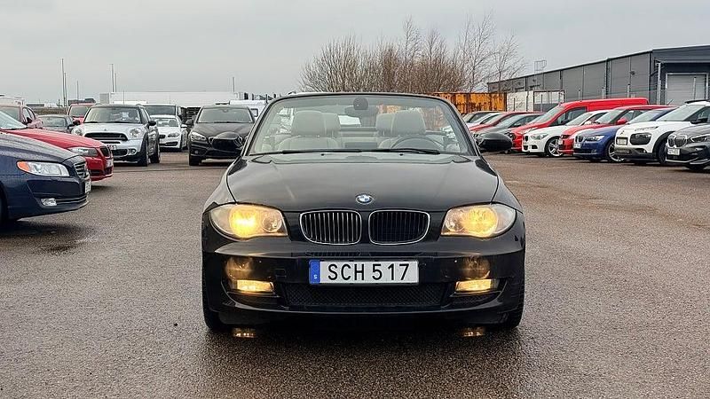 Begagnad BMW 125 Cabriolet 260 HK (191 kW) 2008 Svart Cab