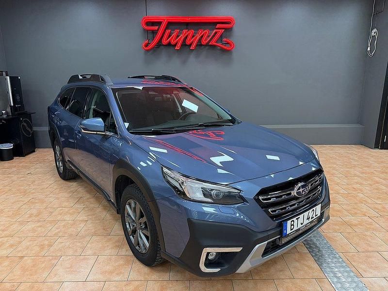 Ljusblå Begagnad 2021 Subaru Outback SUV | 299 000 kr (Marknadspris) - Bild 1/4