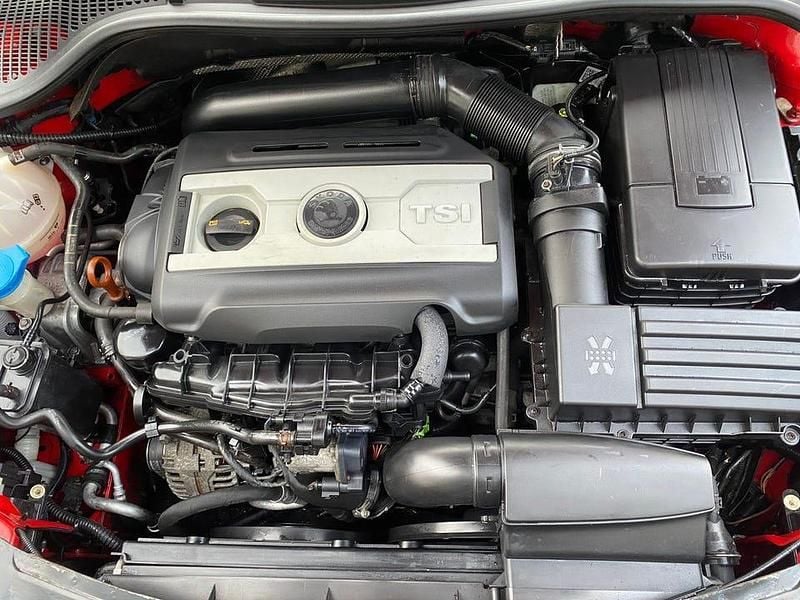 Begagnad 2011 Skoda Octavia RS Kombi | 22 000 kr (Superpris) - Bild 1/4