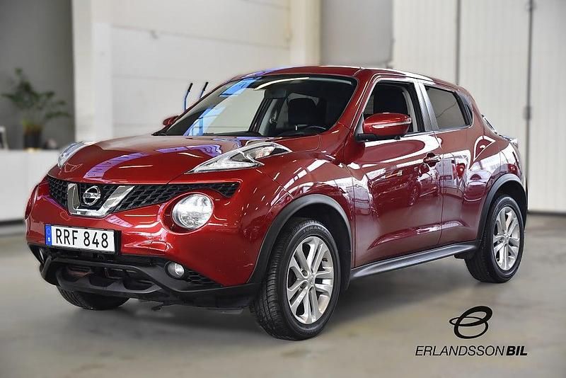 Mörkröd (röd) Begagnad 2014 Nissan Juke SUV | 114 900 kr (Marknadspris) - Bild 1/4