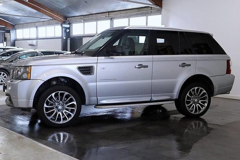 Begagnad Land Rover Range Rover Sport 190 HK (139 kW) 2007 Ljusgrå SUV