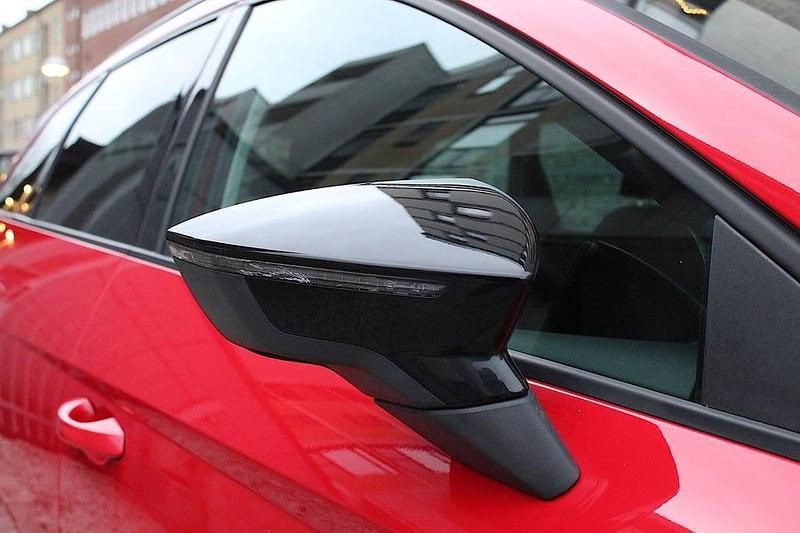 Begagnad Seat Leon ST FR 110 HK (80 kW) 2015 Röd Kombi