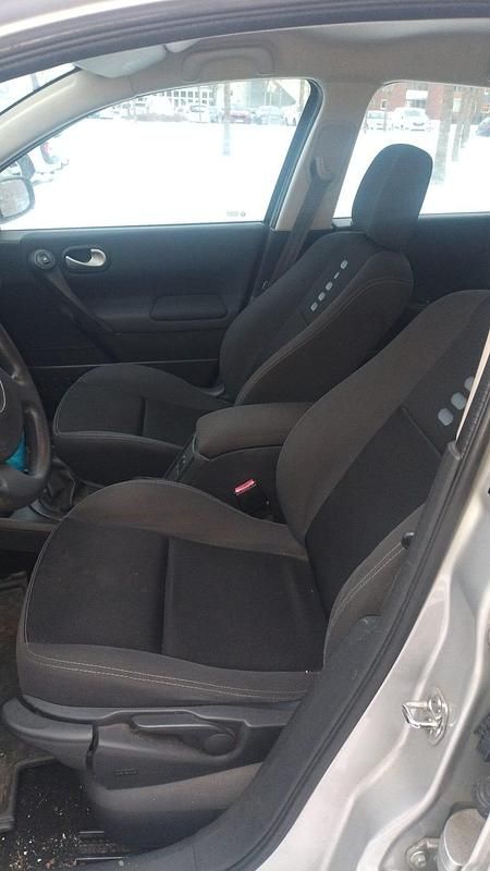 Begagnad Renault Mégane III 105 HK (77 kW) 2008