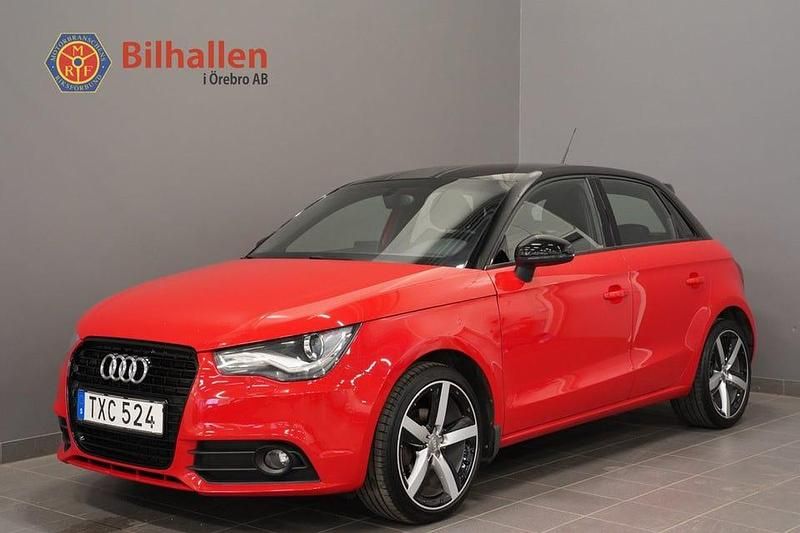 Röd Begagnad 2012 Audi A1 Sportback Sport Halvkombi | 89 000 kr (Marknadspris) - Bild 1/4