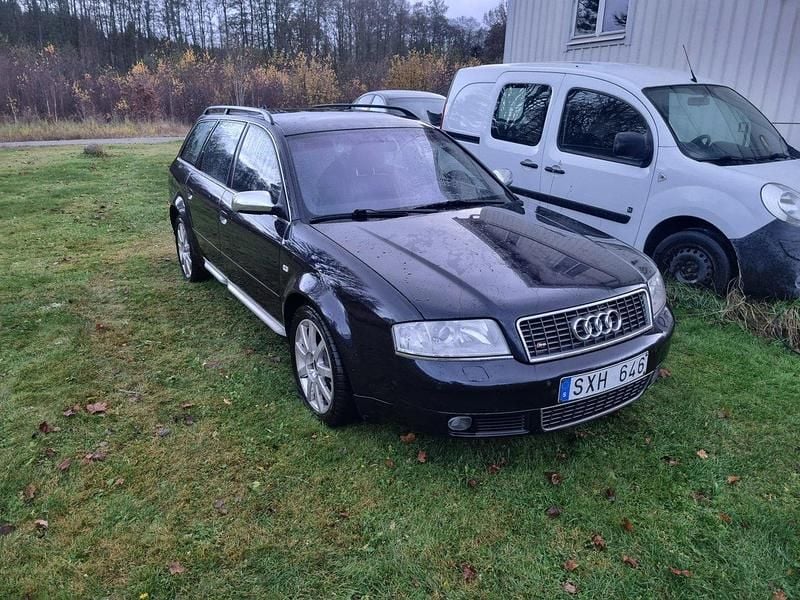 Blå Begagnad 2000 Audi S6 Kombi | 65 000 kr - Bild 1/4