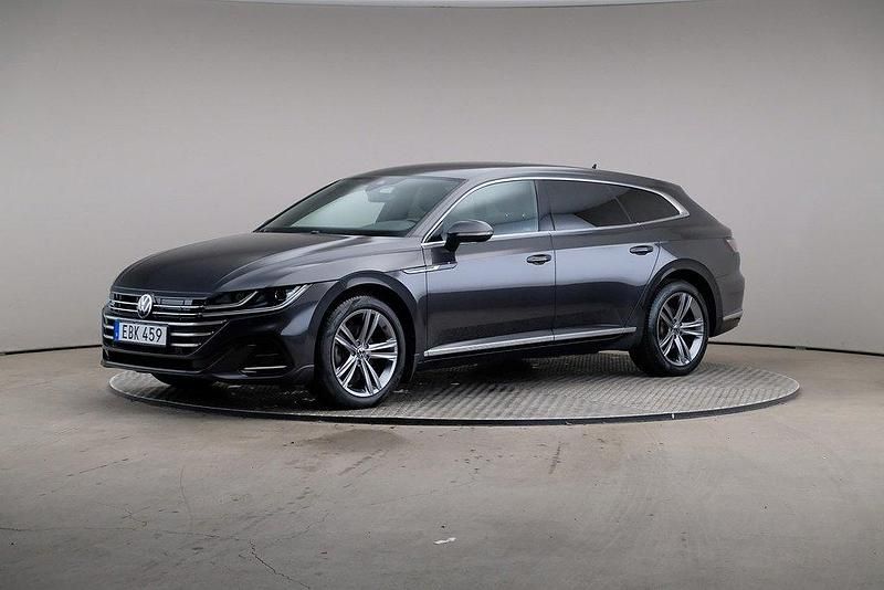 Mörkgrå Begagnad 2022 VW Arteon R-line Kombi | 309 000 kr (Marknadspris) - Bild 1/4