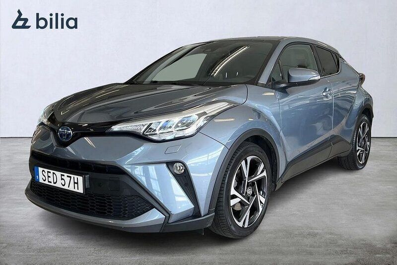 Grå Begagnad 2022 Toyota C-HR Edition SUV | 239 900 kr (Marknadspris) - Bild 1/4