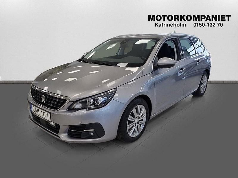 Grå Begagnad 2017 Peugeot 308 Allure Kombi | 149 900 kr (Marknadspris) - Bild 1/4
