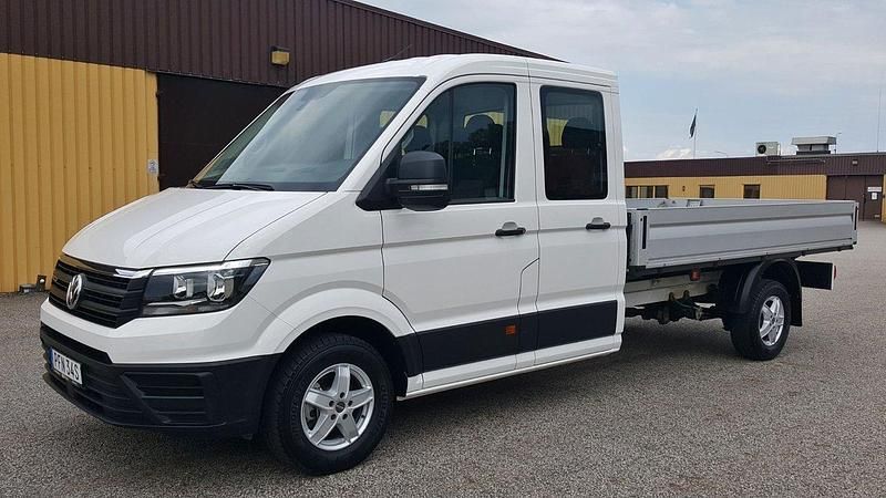 Vit Begagnad 2023 VW Crafter Van | 719 000 kr - Bild 1/4