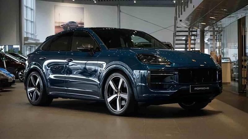 Blå Ny 2025 Porsche Cayenne SUV | 1 568 900 kr - Bild 1/1