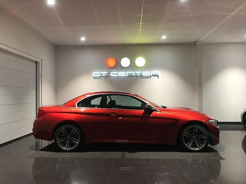 Begagnad BMW M4 Cabriolet 431 HK (317 kW) 2014 Orange Cab
