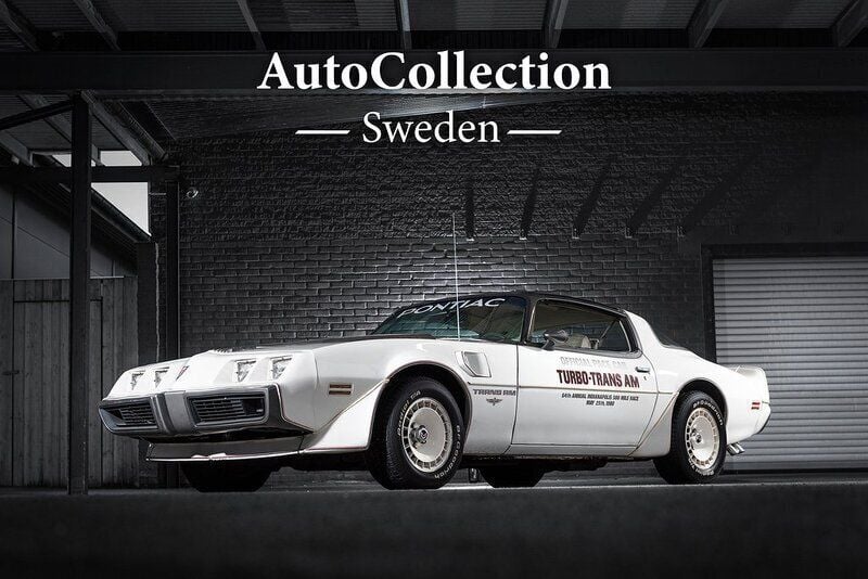 Begagnad Pontiac Trans Am 211 HK (155 kW) 1980 Vit Sportkupé