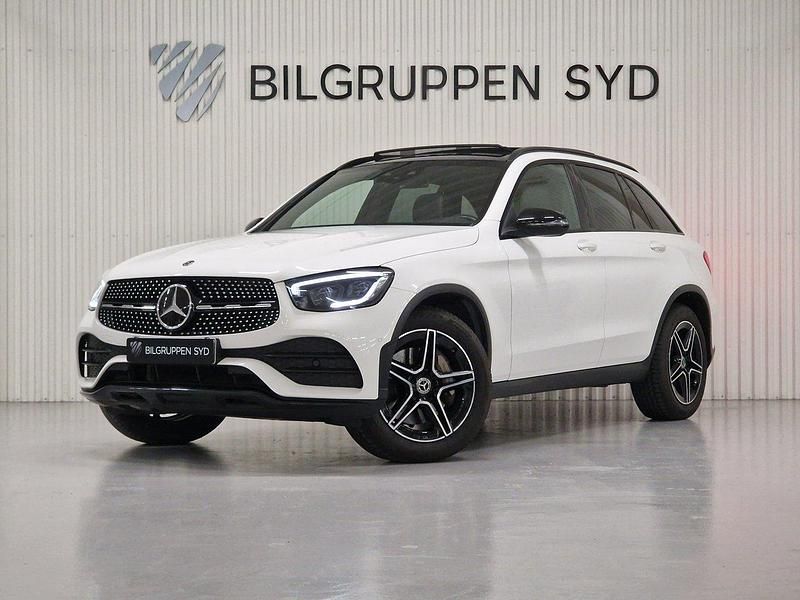 Vit Begagnad 2019 Mercedes GLC220 AMG SUV | 439 900 kr (Marknadspris) - Bild 1/4