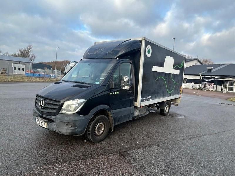 Svart Begagnad 2017 Mercedes 316 Van | 109 900 kr (Superpris) - Bild 1/4