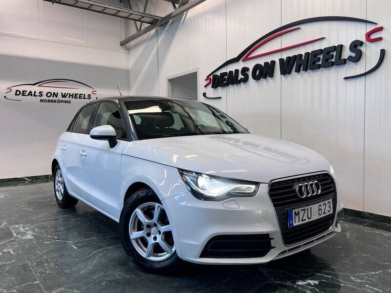 Vit Begagnad 2012 Audi A1 Sportback Halvkombi | 69 900 kr (Marknadspris) - Bild 1/4