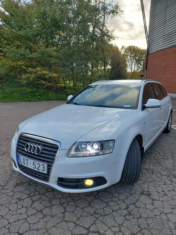 Vit Begagnad 2011 Audi A6 S-Line Kombi | 55 000 kr (Marknadspris) - Bild 1/4