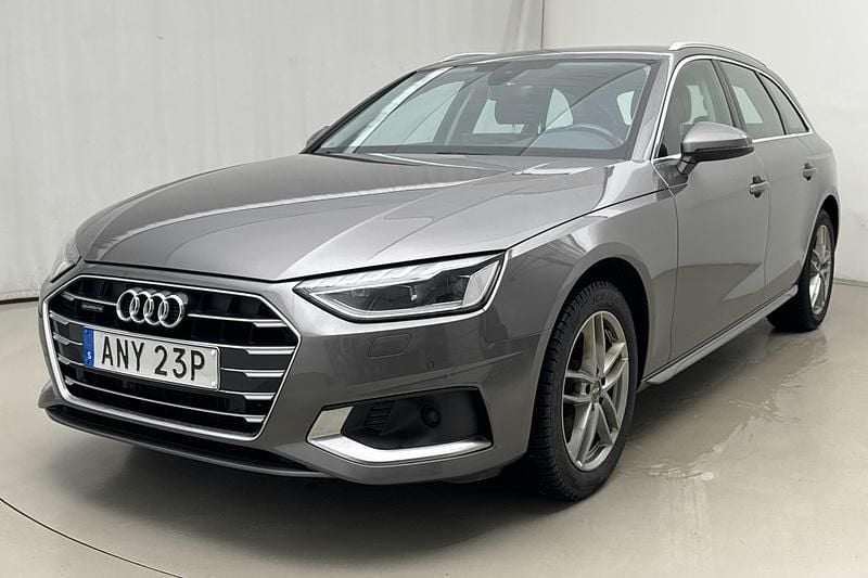Grå Begagnad 2021 Audi A4 Advanced Kombi | 259 000 kr (Marknadspris) - Bild 1/4