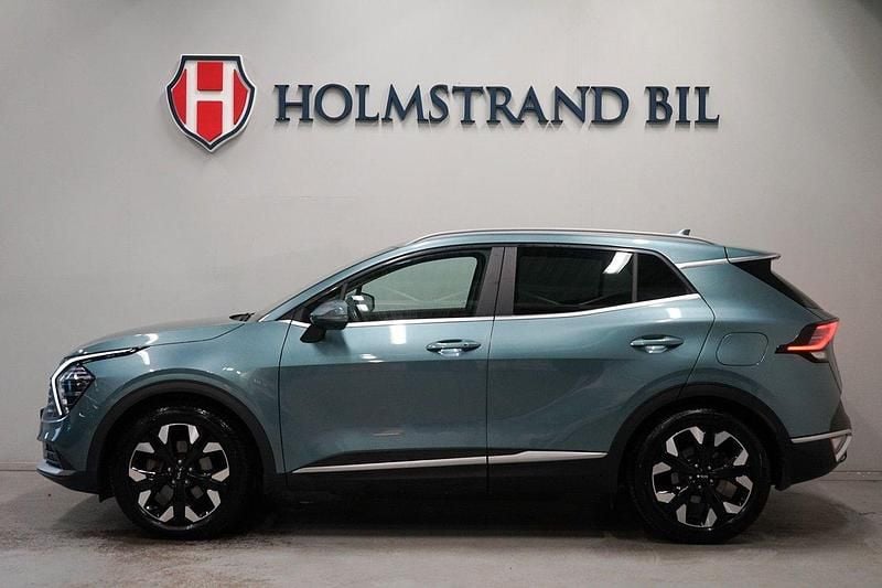 Grå Begagnad 2023 Kia Sportage 2 SUV | 334 900 kr (Superpris) - Bild 1/4