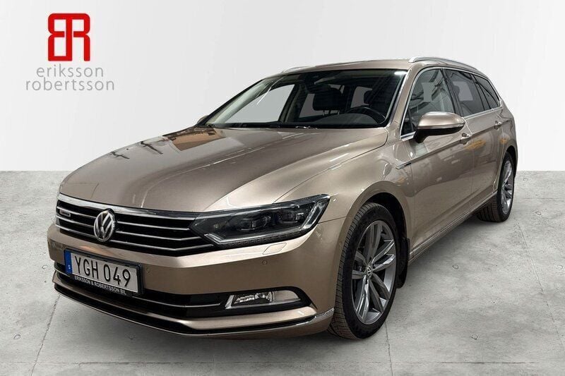 Ljusbrun (brun) Begagnad 2017 VW Passat GTS Kombi | 229 900 kr (Marknadspris) - Bild 1/4
