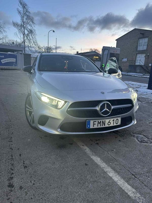 Begagnad Mercedes 180 2018 Sedan