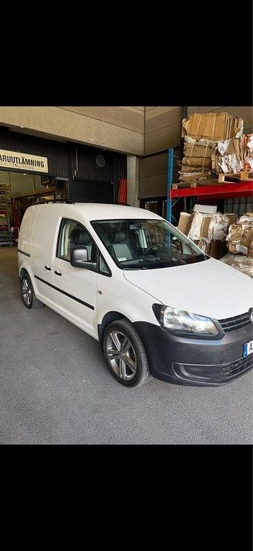 Vit Begagnad 2012 VW Caddy Minibuss | 45 000 kr (Bra pris) - Bild 1/4
