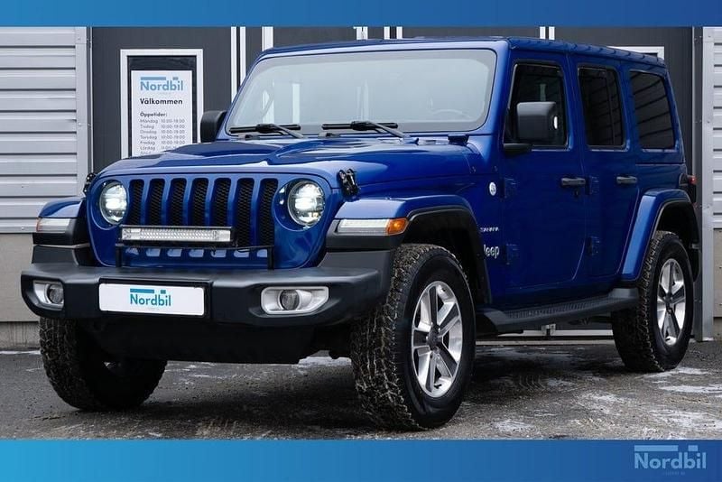 Begagnad Jeep Wrangler Unlimited Sahara 272 HK (200 kW) 2018 Blå SUV